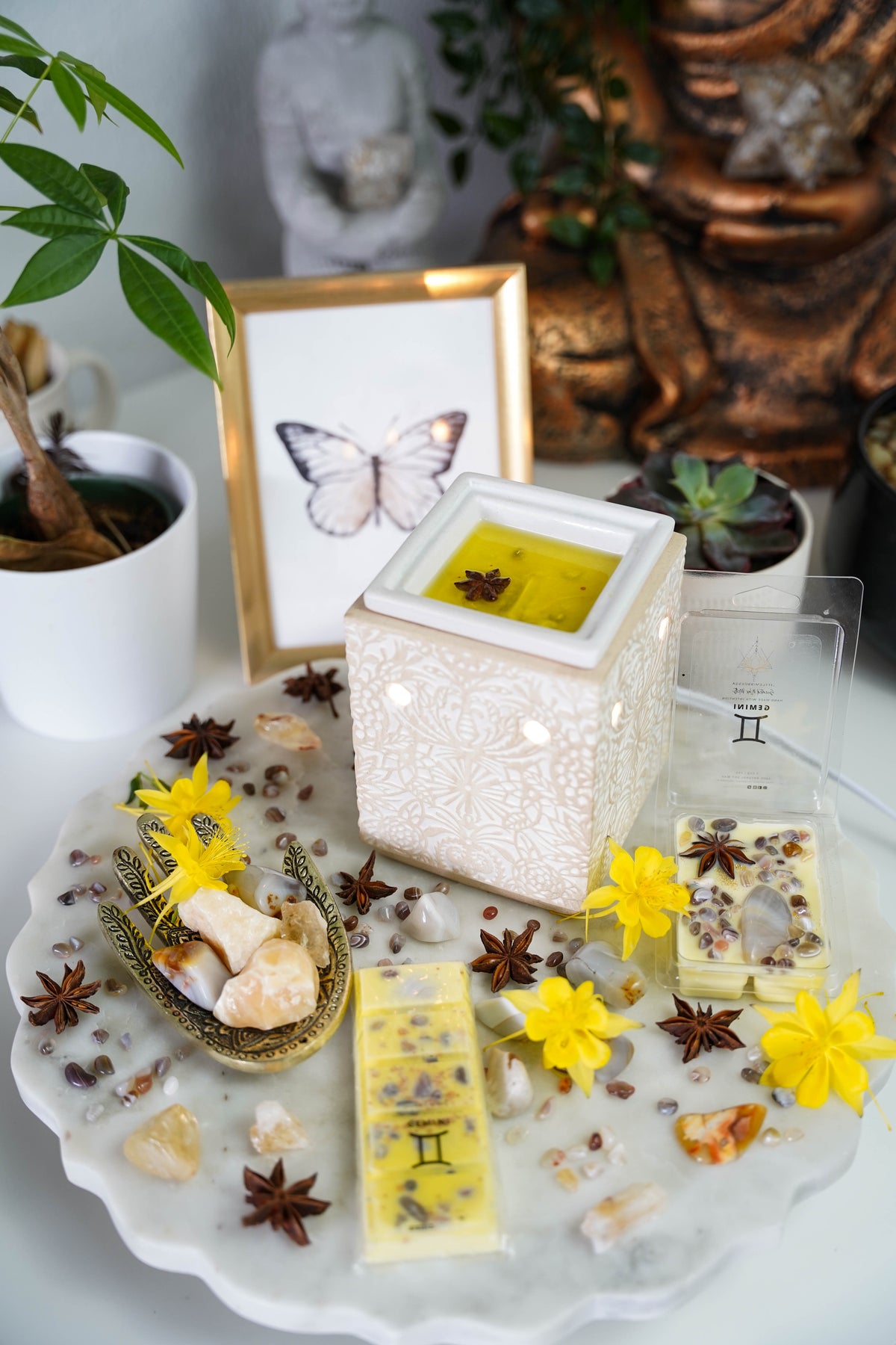 Gemini | Zodiac Crystal Infused Scented Candle Wax Melt - LITTLEMISSDESSA