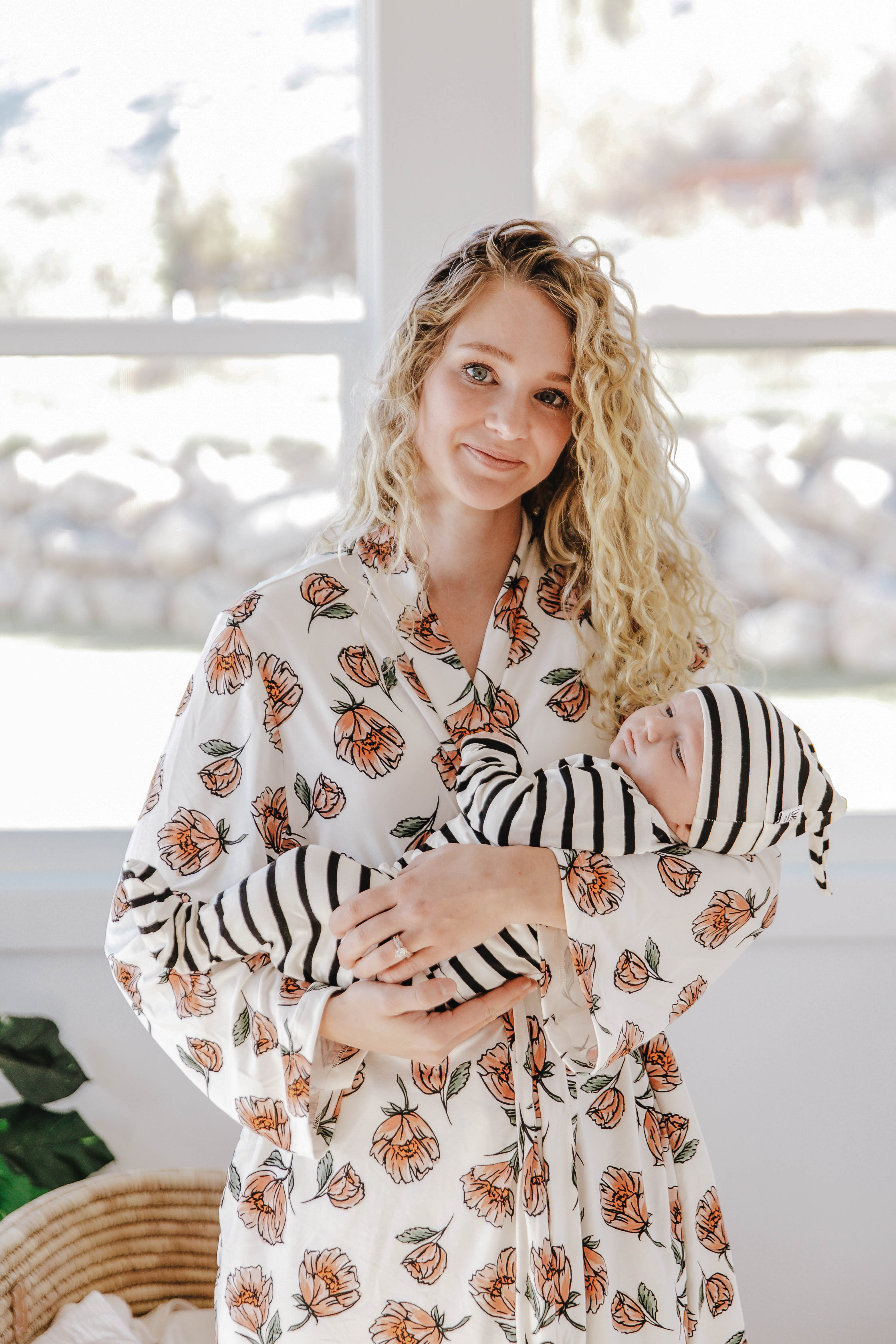 Mamoo Robe Mama Robe - Vanilla Poppy - Love More Divinely