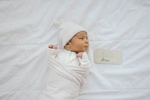 Newborn Baby Knotted Hat | Creme Brûlée - LITTLEMISSDESSA