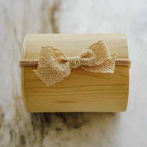 Barley Beige Lace Bow - LITTLEMISSDESSA