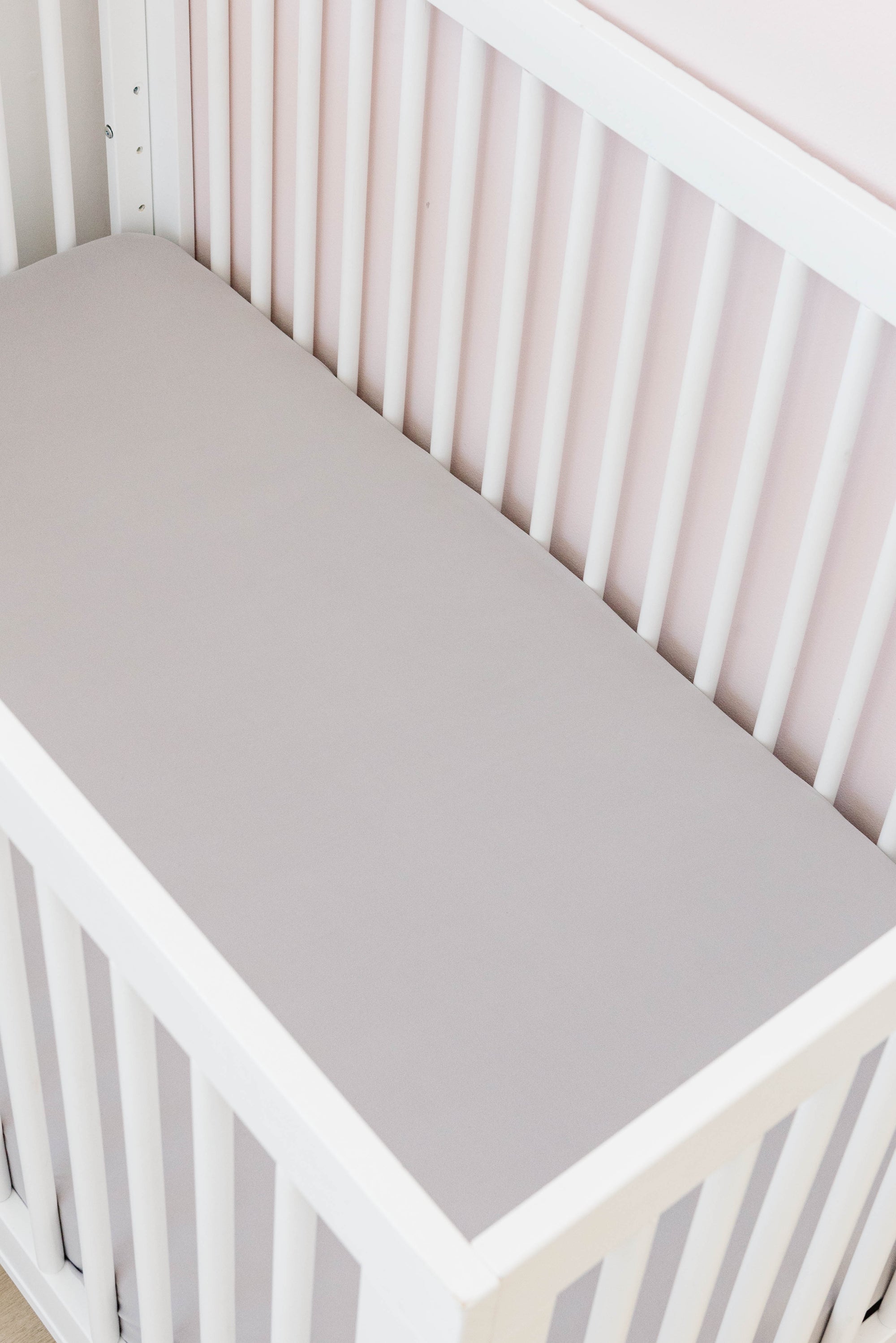 Crib Sheet | Pebble - LITTLEMISSDESSA