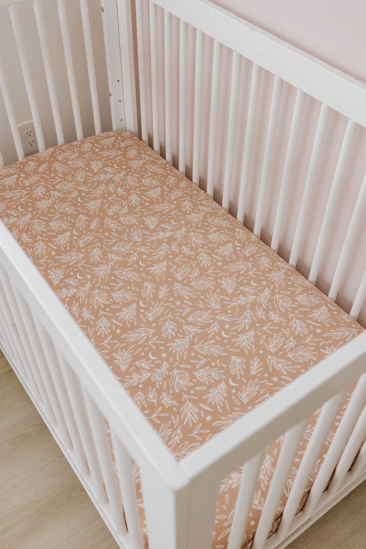 Crib Sheet | Blooming Moon - LITTLEMISSDESSA