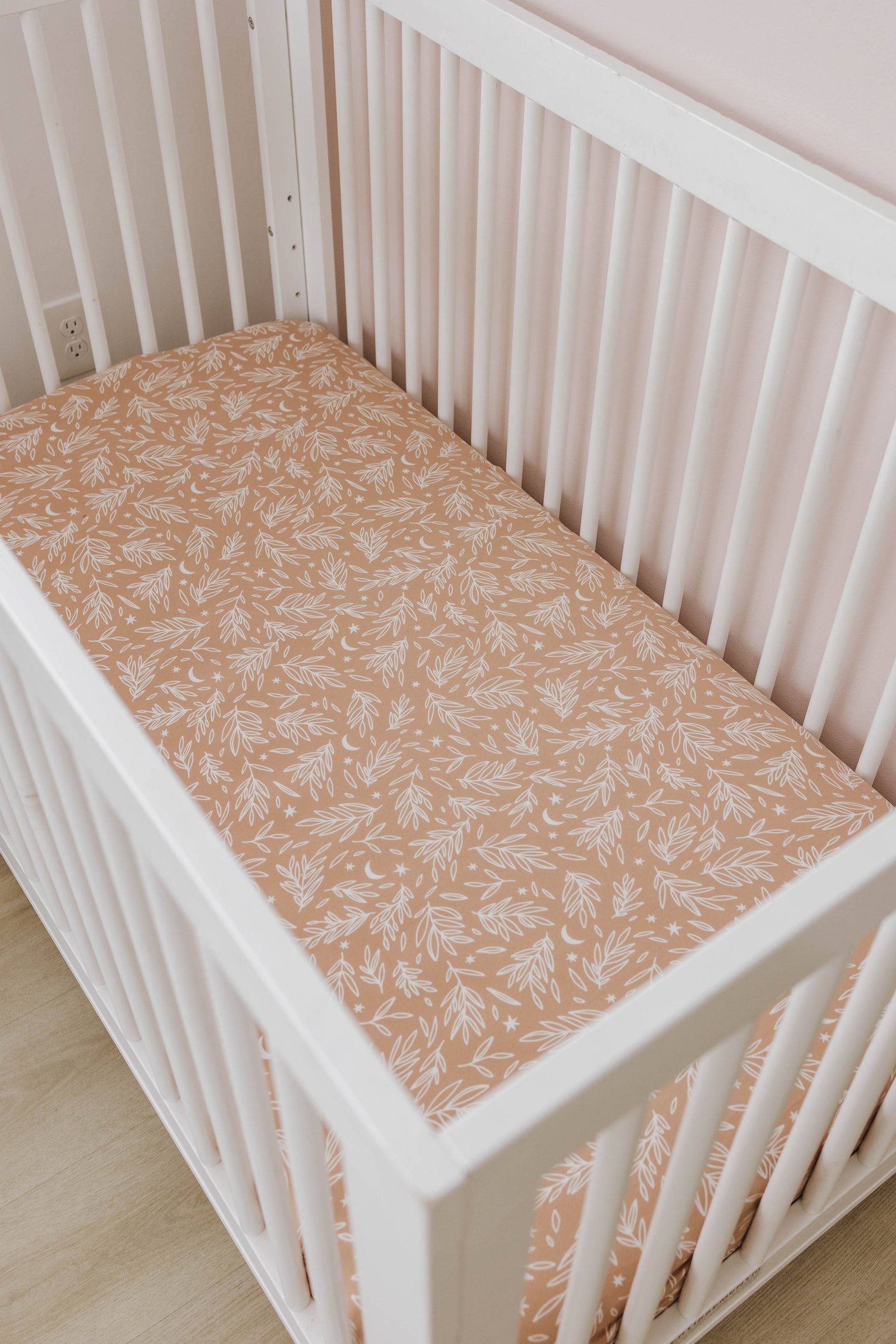 Crib Sheet | Blooming Moon - LITTLEMISSDESSA