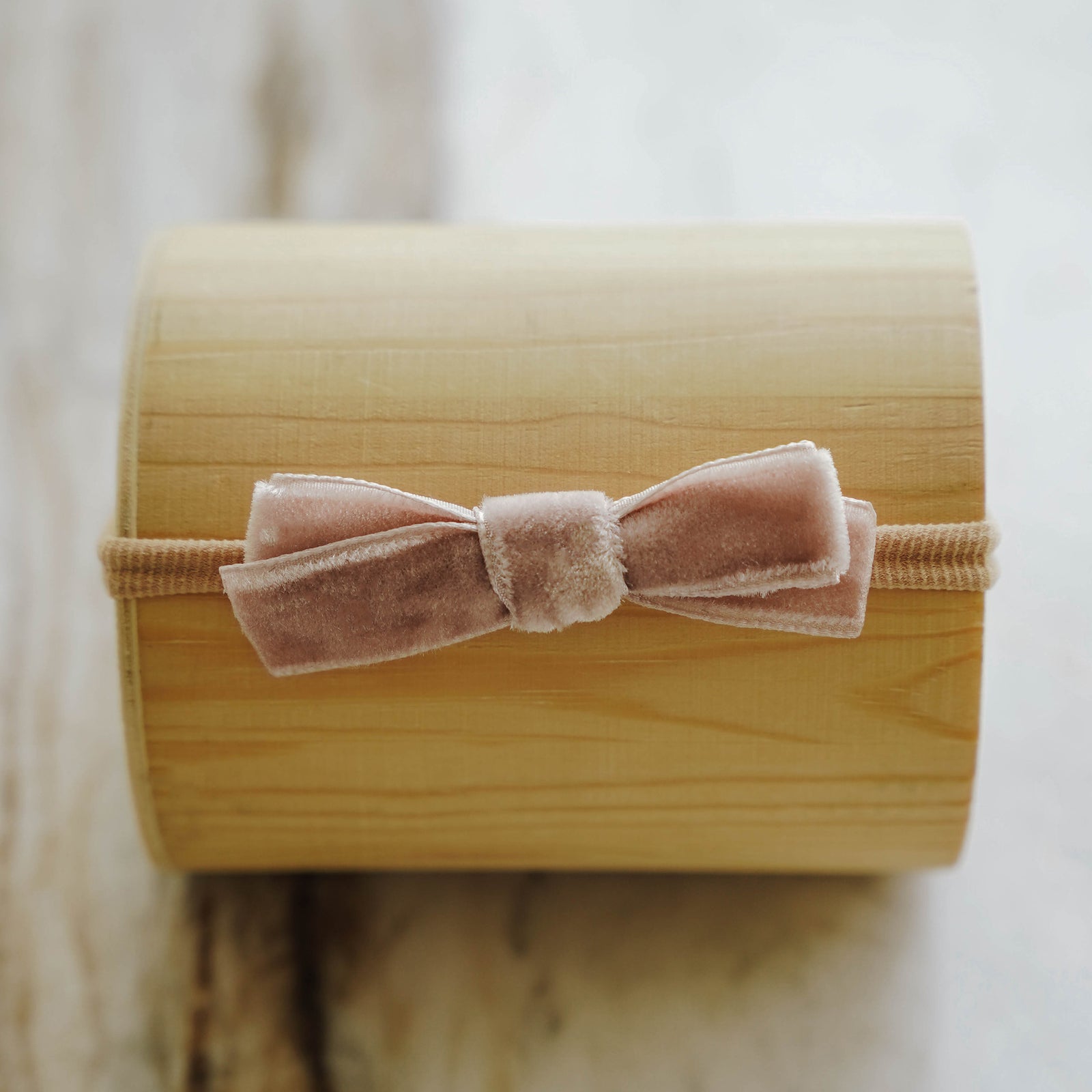 Champagne Velvet Bow - LITTLEMISSDESSA