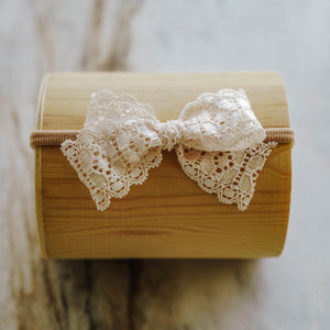 Chantilly Lace Bow - LITTLEMISSDESSA