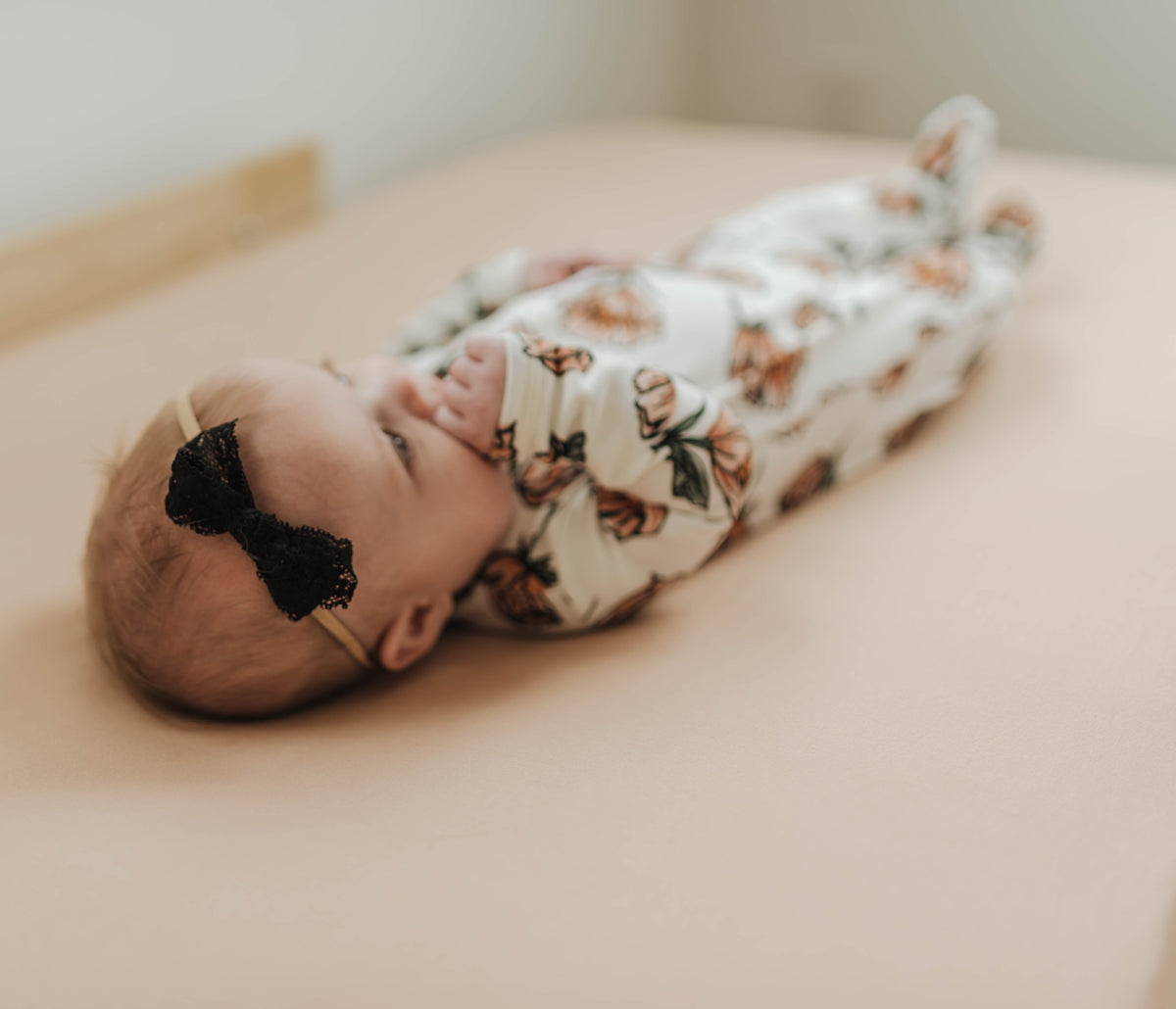 Noir Lace Bow - LITTLEMISSDESSA