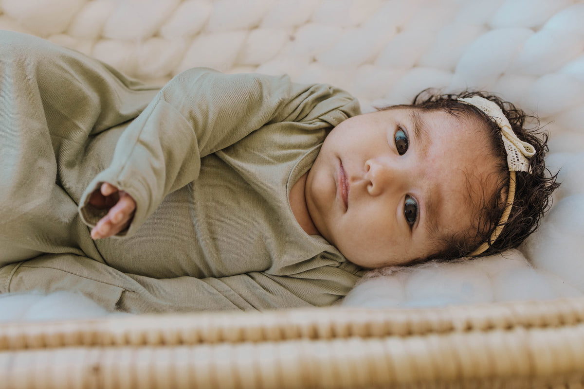 Ivory Lace Bow - LITTLEMISSDESSA