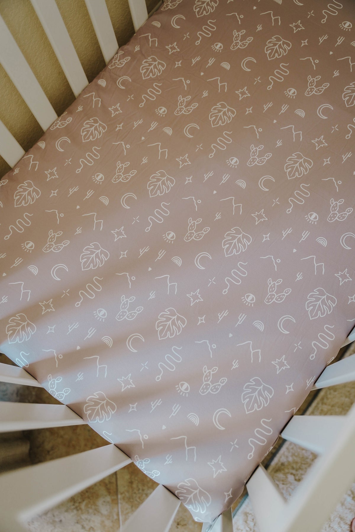 Crib Sheet | Taupe Mojave Desert - LITTLEMISSDESSA