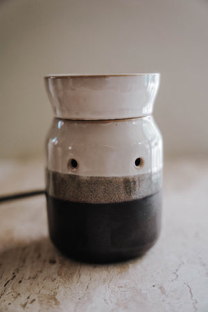 Mojave Ivory & Iron Wax Melt Candle Warmer - LITTLEMISSDESSA