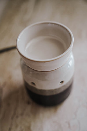 Mojave Ivory & Iron Wax Melt Candle Warmer - LITTLEMISSDESSA