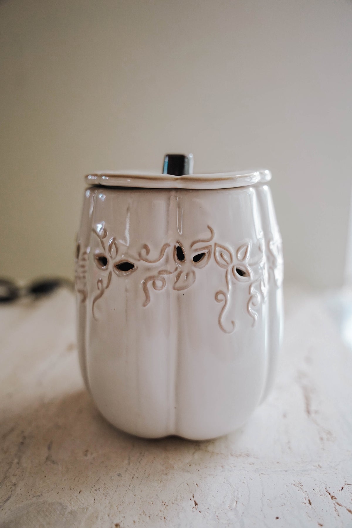 Fall White Pumpkin Wax Melt Candle Warmer - LITTLEMISSDESSA